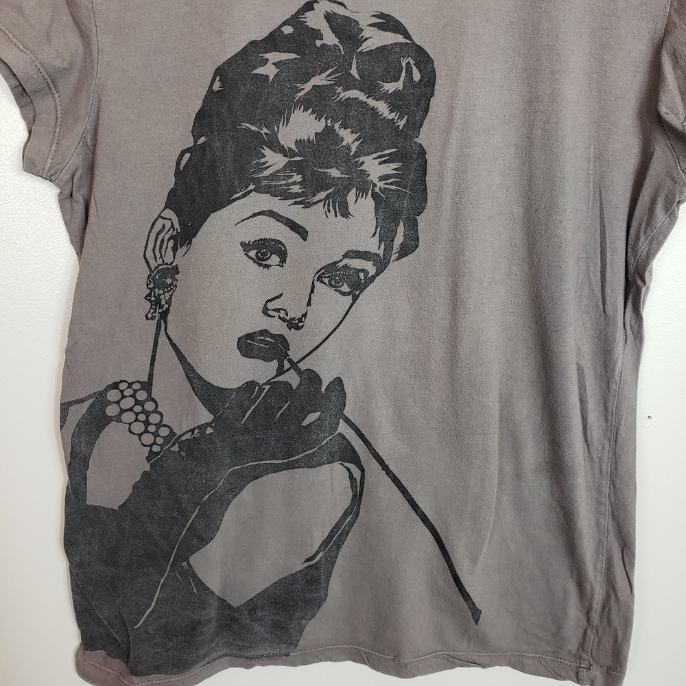 Audrey Hepburn Actress Ave LA Juniors XXL Shirt
